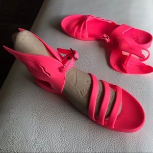 Ancient Greek Sandals in Vibrant Pink
